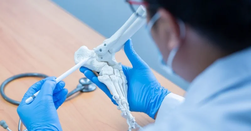 Dr. Murtuza Rassiwala - Orthopedic surgeon in Indore photo 1