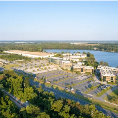 Water's Edge Corporate Campus logo