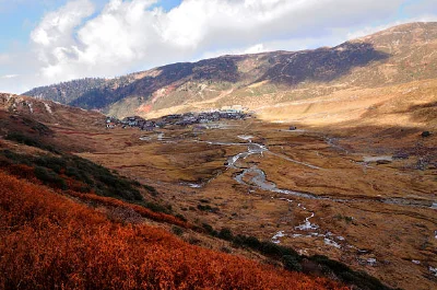 Silk Route Tour Packages from Kolkata – Discover Zuluk's Famous Zigzag Roads & Nathang Valley logo